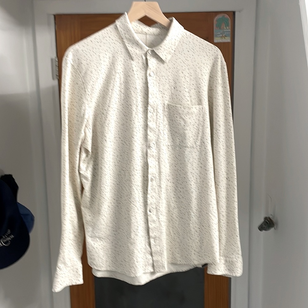 Lululemon patterned button down